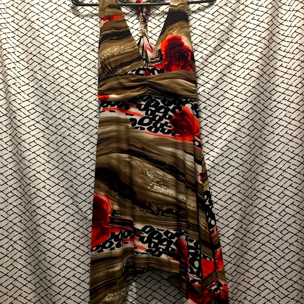 Really cute dress!!